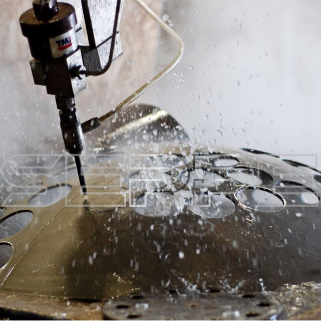 Why Do Most Waterjet Machines Use Garnet as an Abrasive?