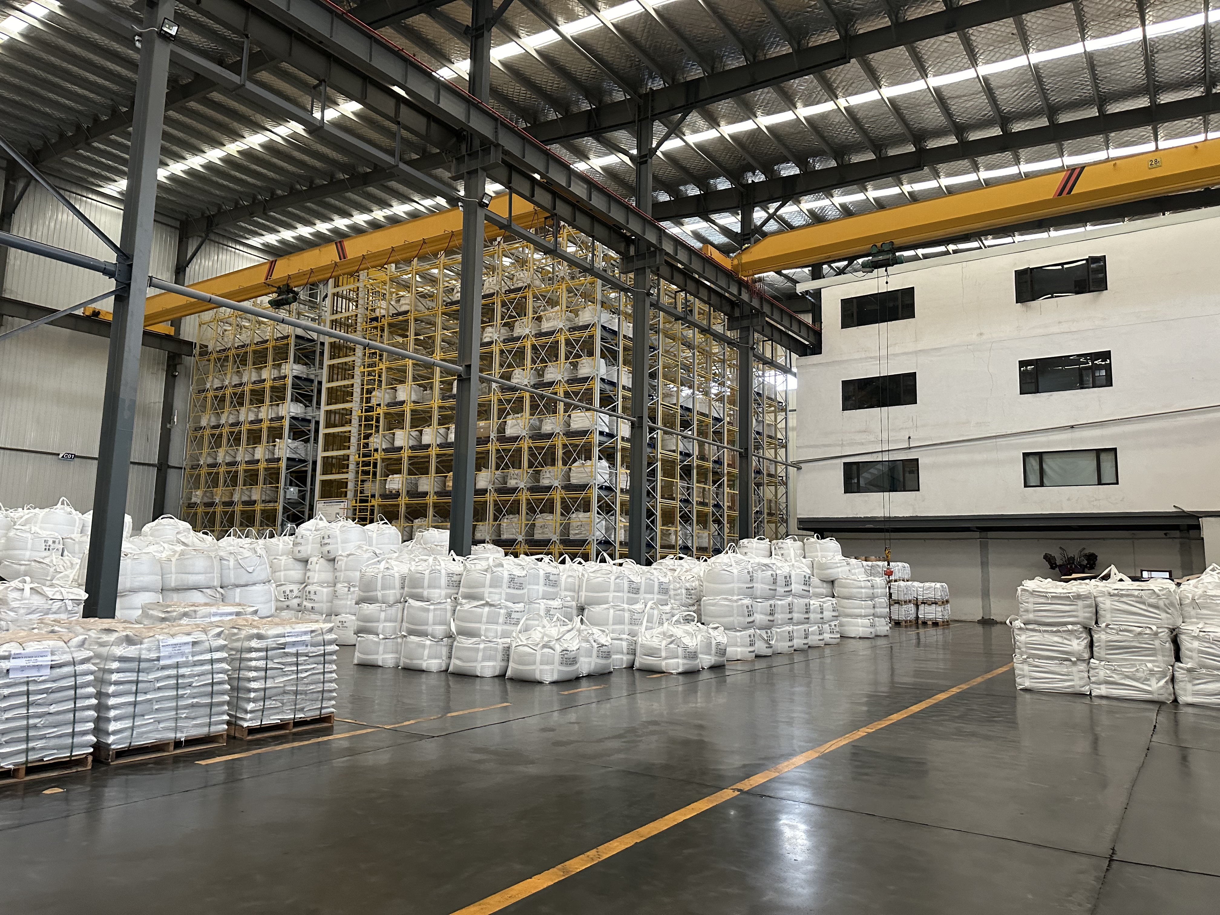 Warehouse and jumbo bag packaging