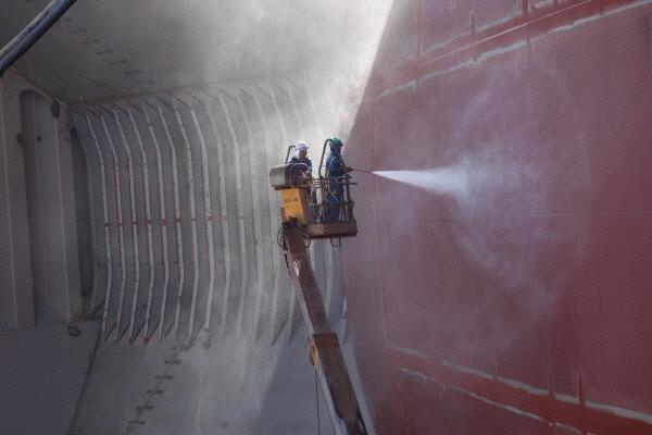 Ship Hull Blasting